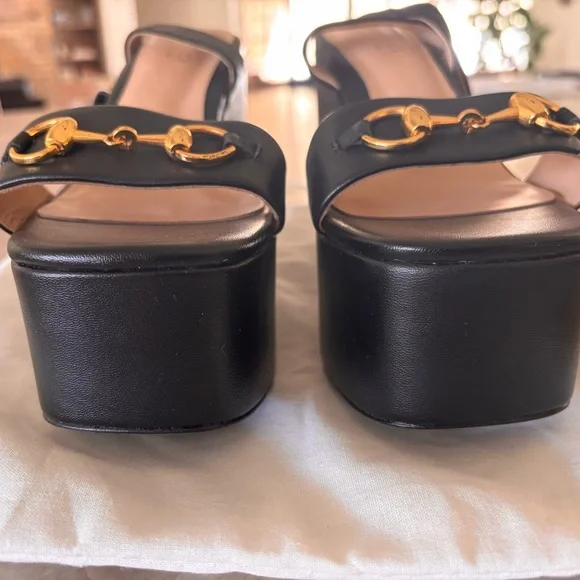 Gucci Black Leather Platform Wedge Sandals with Gold Horsebit size 37 - Picture 5 of 7